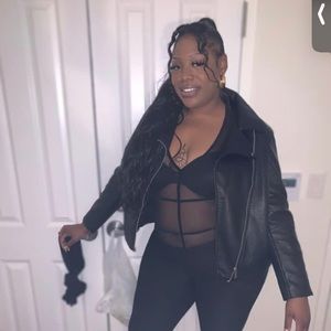 Meet your Posher, Darchell